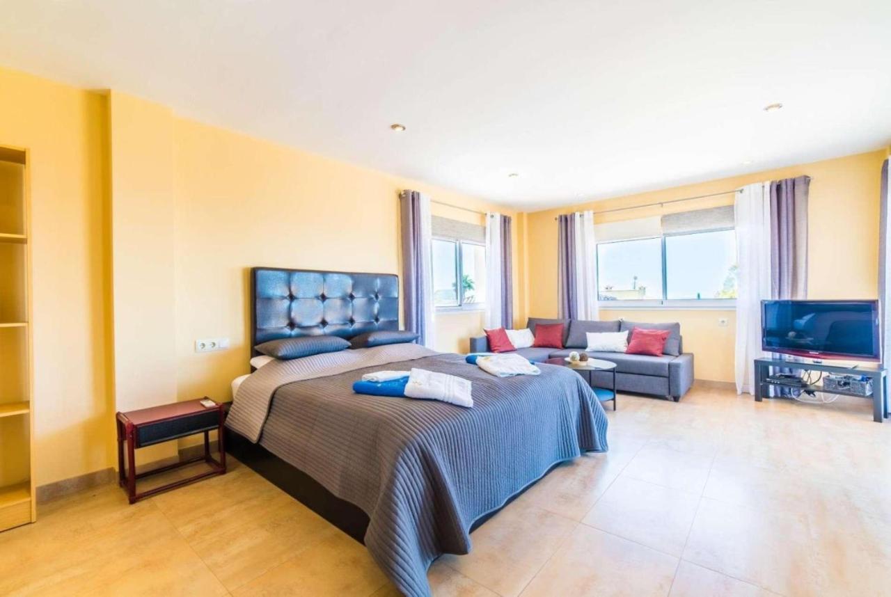 Redrema Villa Llucmajor  Exterior photo